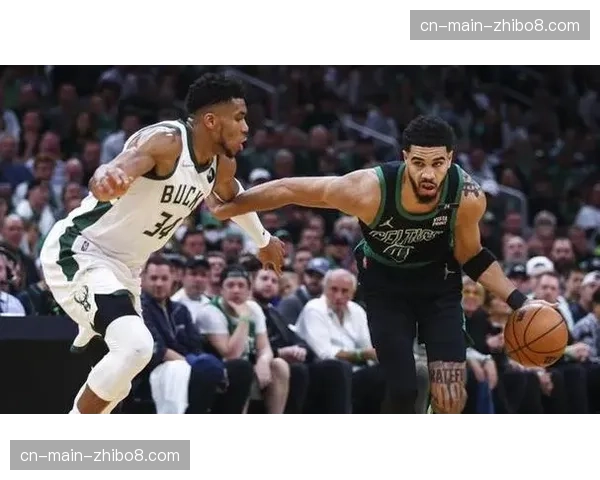 深度战术:凯尔特人五外阵容的进攻效率为何在三月再创新高 深度战术:凯尔特人五外阵容的进攻效率为何在三月再创新高