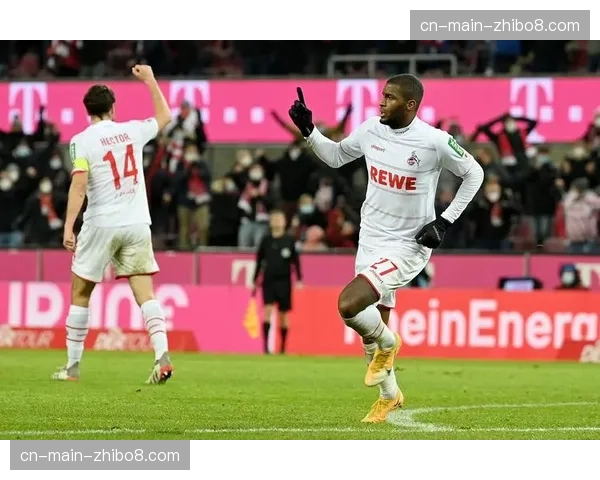 深度报道：德甲中游球队的生存之道——以弗赖堡的青训与球探体系为例